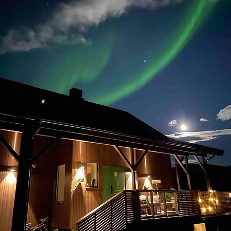 Aurora Polaris Apartment - 750M From Citycenter - Free Parking トロムソ エクステリア 写真