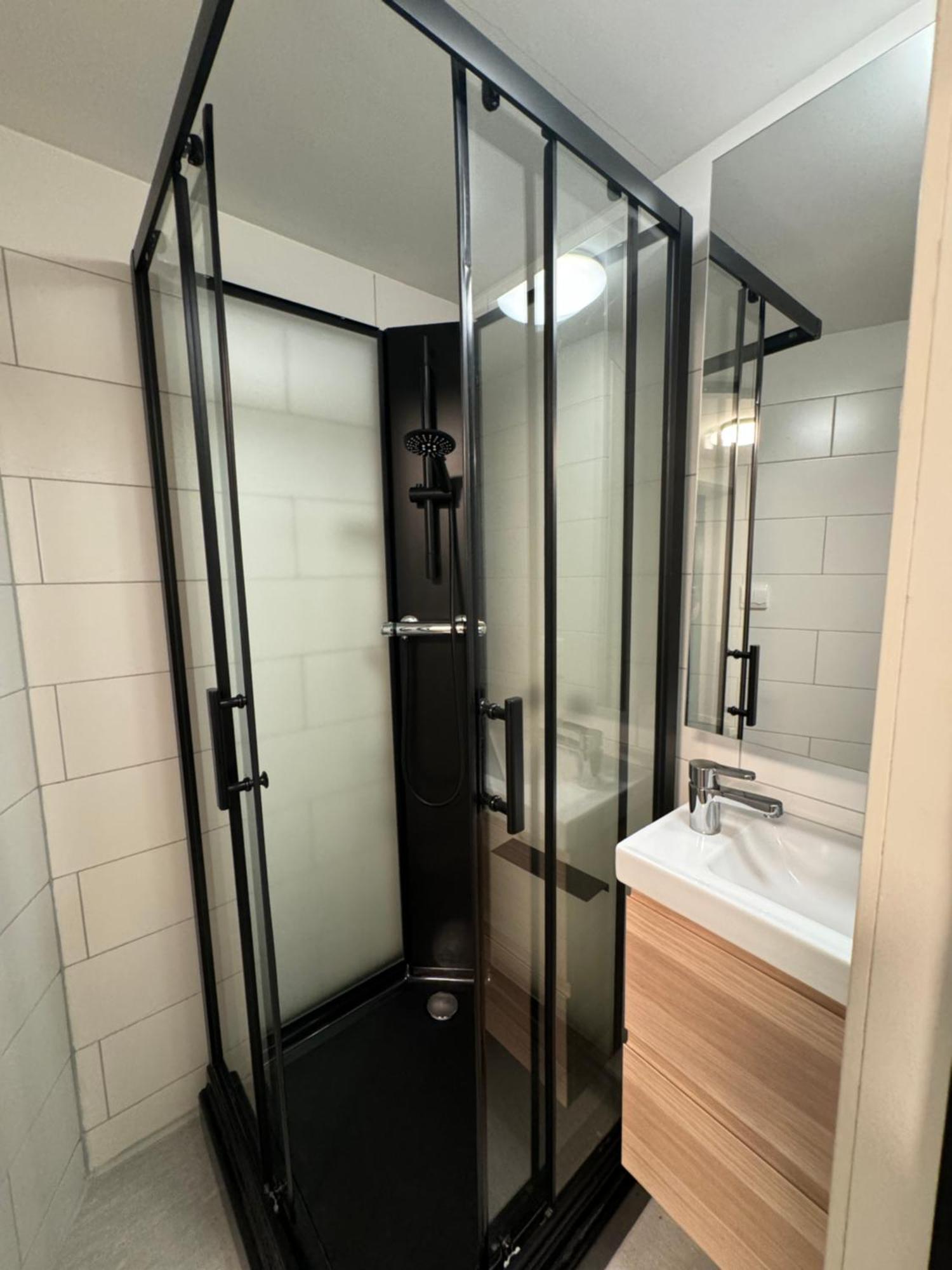 Aurora Polaris Apartment - 750M From Citycenter - Free Parking トロムソ エクステリア 写真