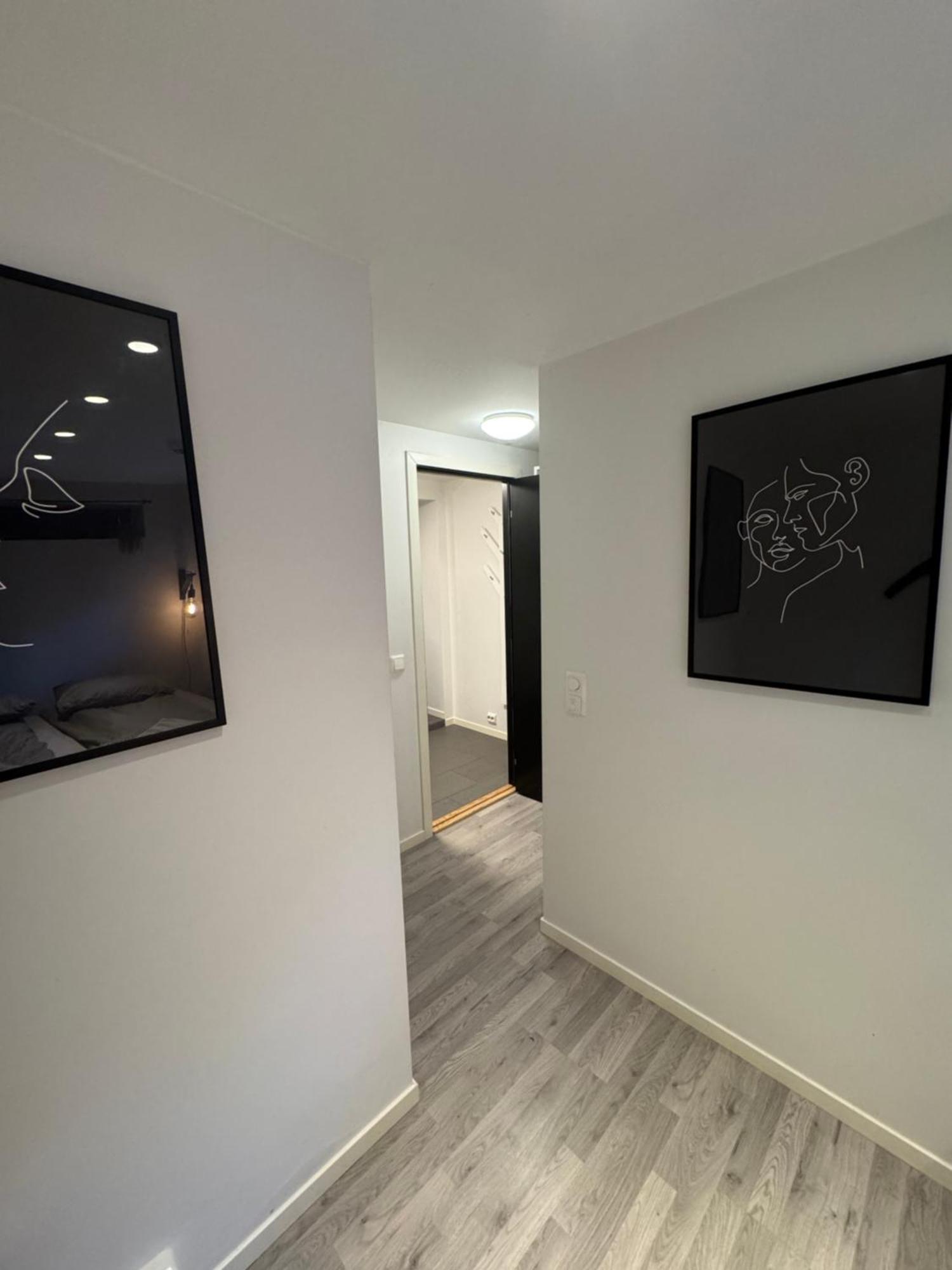 Aurora Polaris Apartment - 750M From Citycenter - Free Parking トロムソ エクステリア 写真