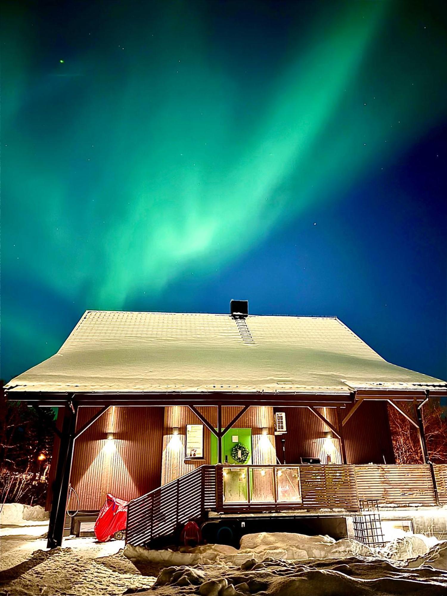 Aurora Polaris Apartment - 750M From Citycenter - Free Parking トロムソ エクステリア 写真