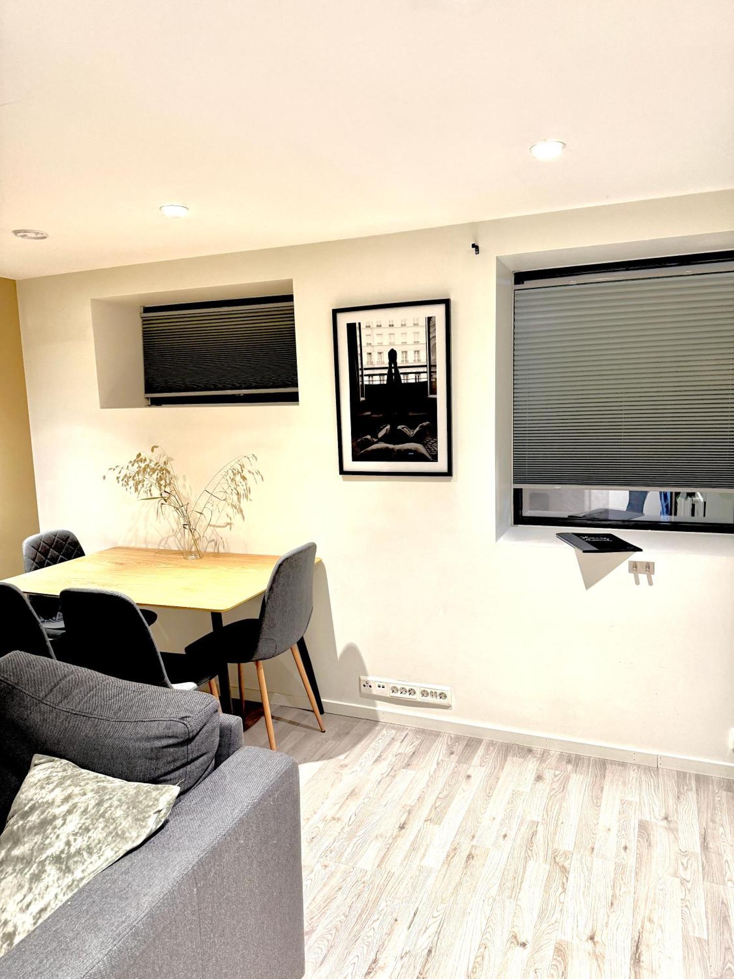 Aurora Polaris Apartment - 750M From Citycenter - Free Parking トロムソ エクステリア 写真